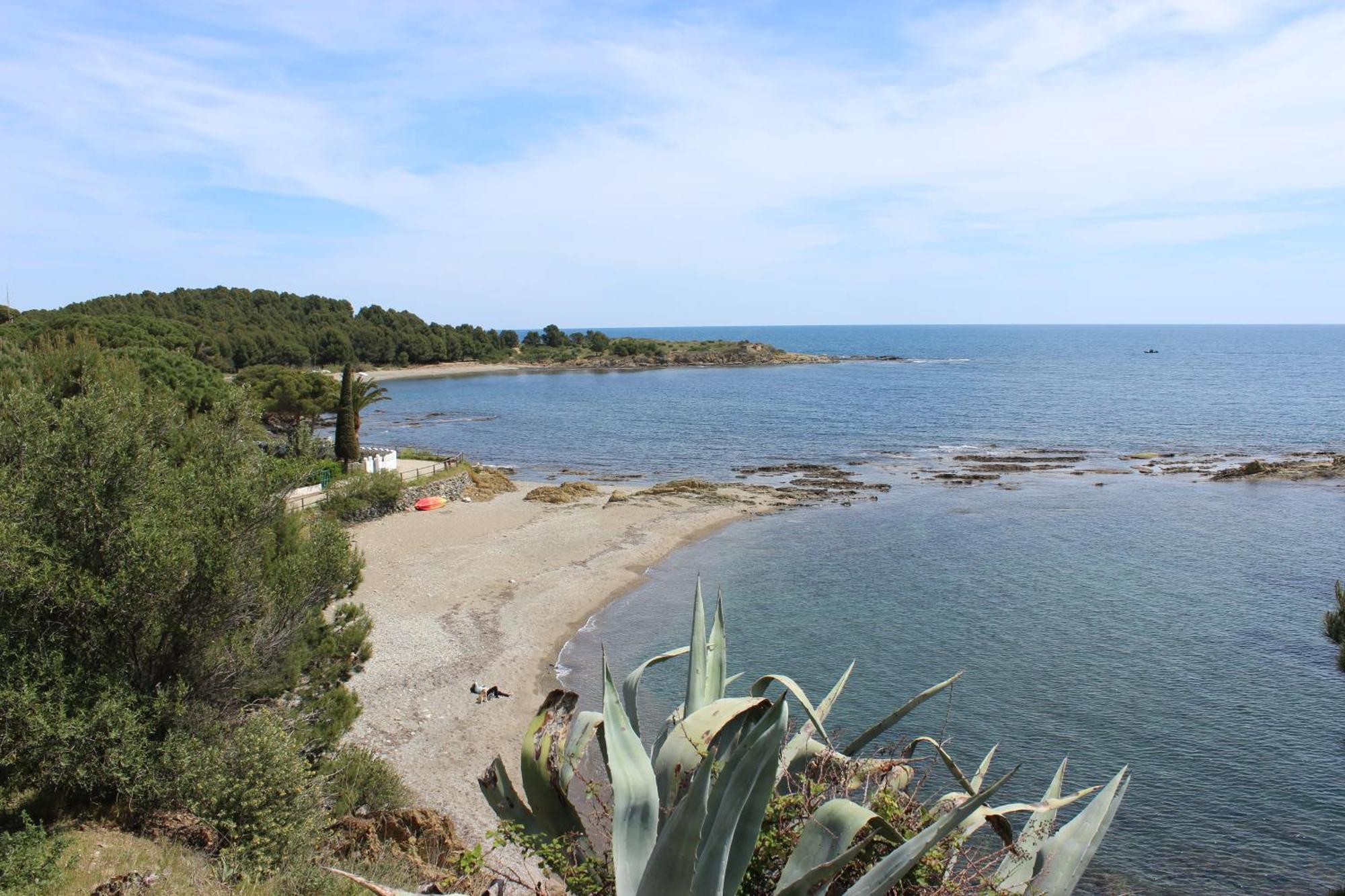 Stunning Sea Views From Luxury 4 Bed Apartment Close To Beach At Cap Ras Llanca Bagian luar foto